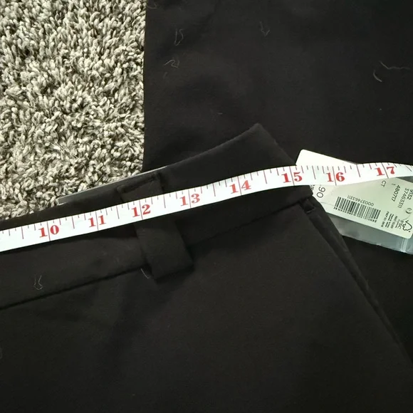 Reitmans NWT black straight leg dress pants - size 6 - Picture 7 of 8